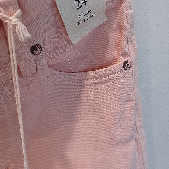 Trave Colette Kick & Flare denim in "French Kiss"  Size 24   NWT - Picture 9 of 14
